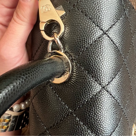 CHANEL COCO HANDLE CAVIAR MEDIUM BAG CC LOGO - Picture 5 of 13